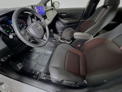 Used 2025 Toyota Corolla SE FWD image 15