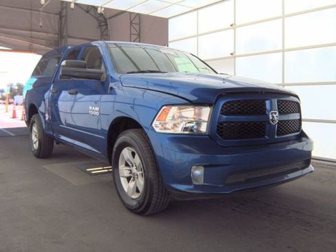 Used 2018 RAM 1500 Express AWD/4WD image 1