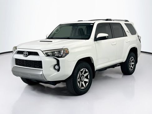 Used 2018 Toyota 4Runner TRD Off-Road AWD/4WD image 1