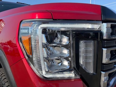 Used 2022 GMC Sierra 2500 AT4 w/ AT4 Premium Plus Package AWD/4WD image 6
