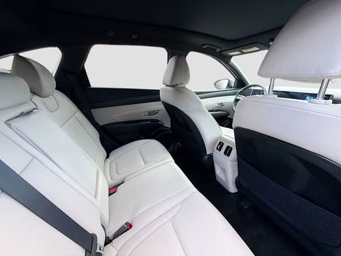 Certified 2026 Hyundai Tucson Limited FWD image 27
