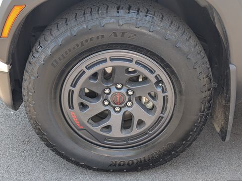 Used 2025 Nissan Frontier Pro-X w/ Pro Premium Package RWD image 13