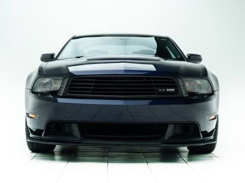 Used 2012 Ford Mustang GT RWD image 6