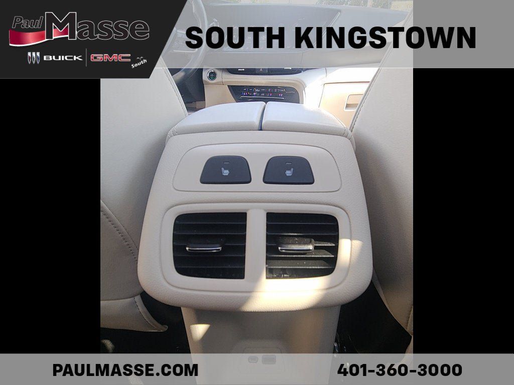Used 2023 Buick Envision Avenir AWD/4WD image 20