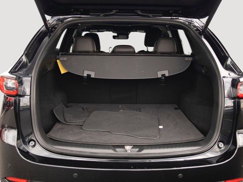 Used 2025 MAZDA CX-5 Signature image 13