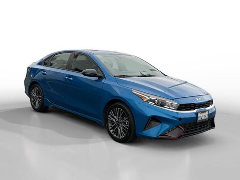 Used 2023 Kia Forte GT-Line image 7