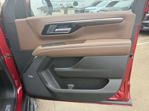 New 2025 Chevrolet Tahoe High Country w/ Sun And Tow Package image 44