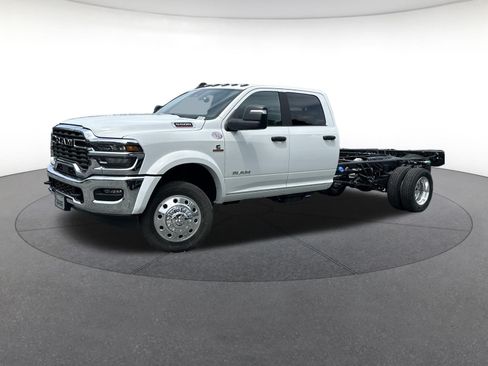 New 2026 RAM 5500 4x4 Crew Cab image 1