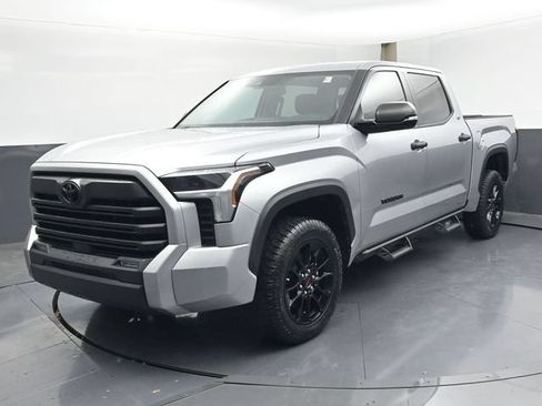Used 2024 Toyota Tundra SR5 w/ SR5 Convenience Package AWD/4WD image 1