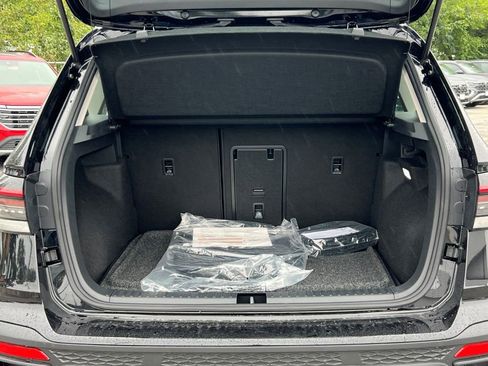 New 2025 Volkswagen Taos S image 13