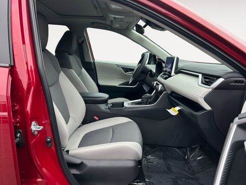 New 2025 Toyota RAV4 XLE image 10