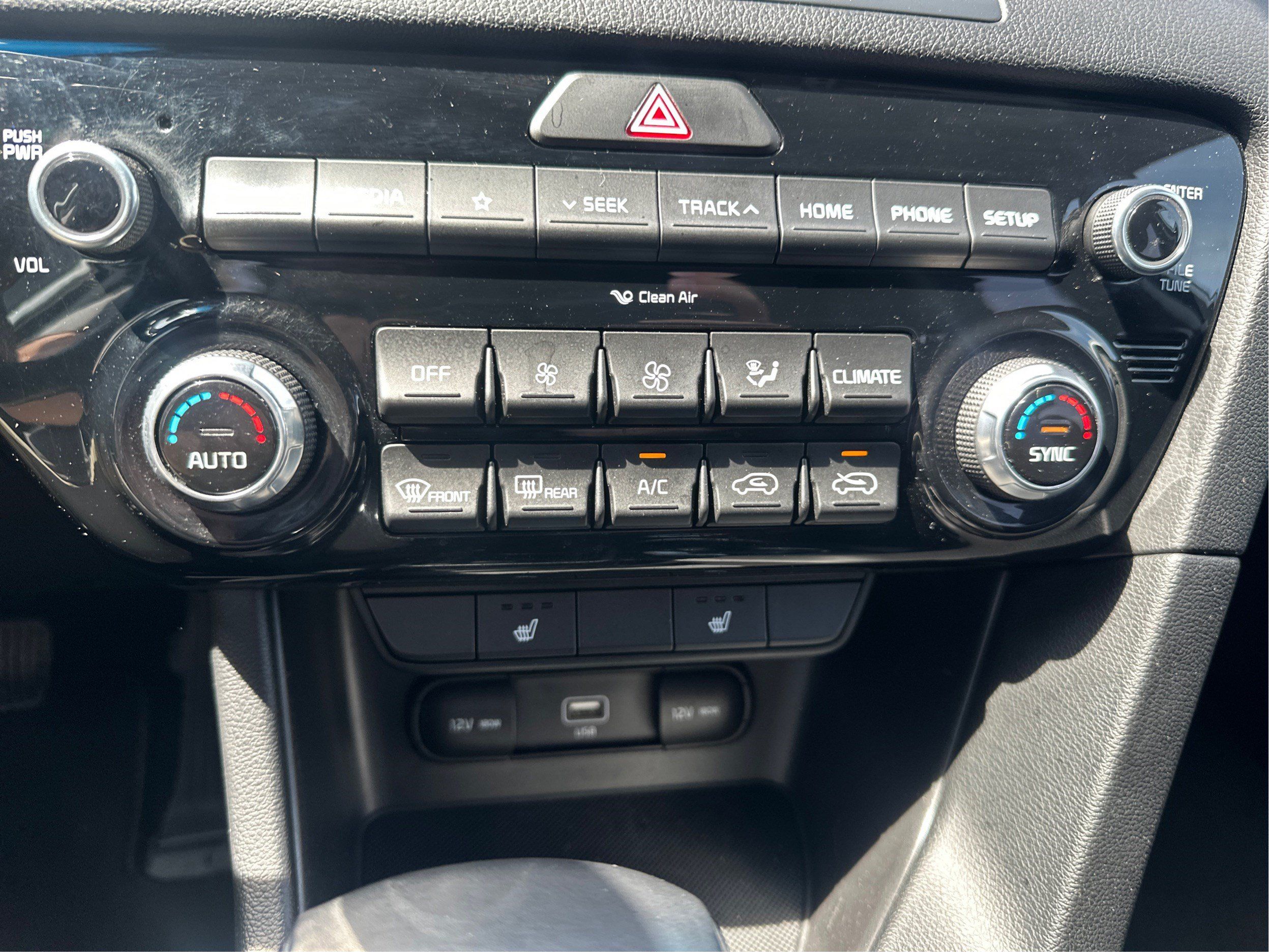 Used 2022 Kia Sportage EX AWD/4WD image 31
