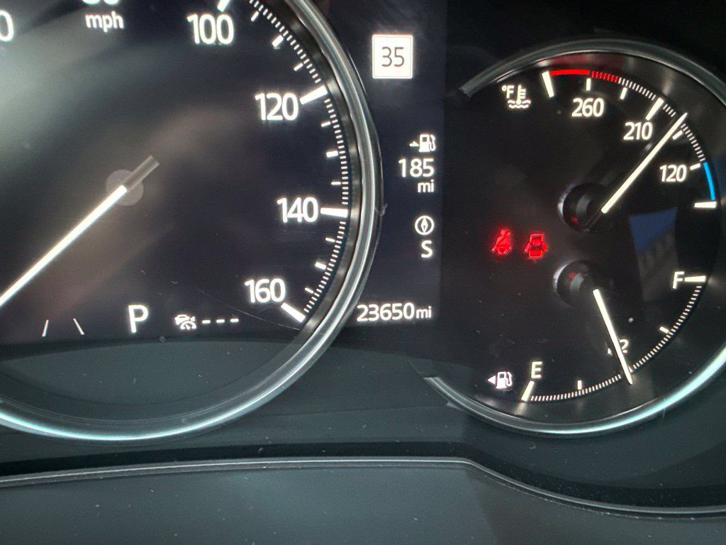 Used 2022 MAZDA CX-9 Signature AWD/4WD image 11