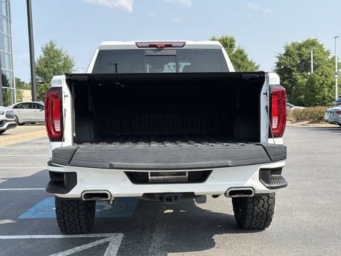 Used 2024 GMC Sierra 1500 AT4 w/ Technology Package AWD/4WD image 14