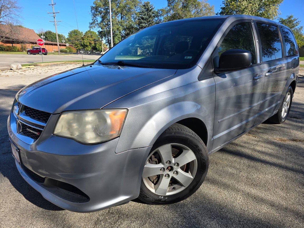 Used 2013 Dodge Grand Caravan SE FWD image 1