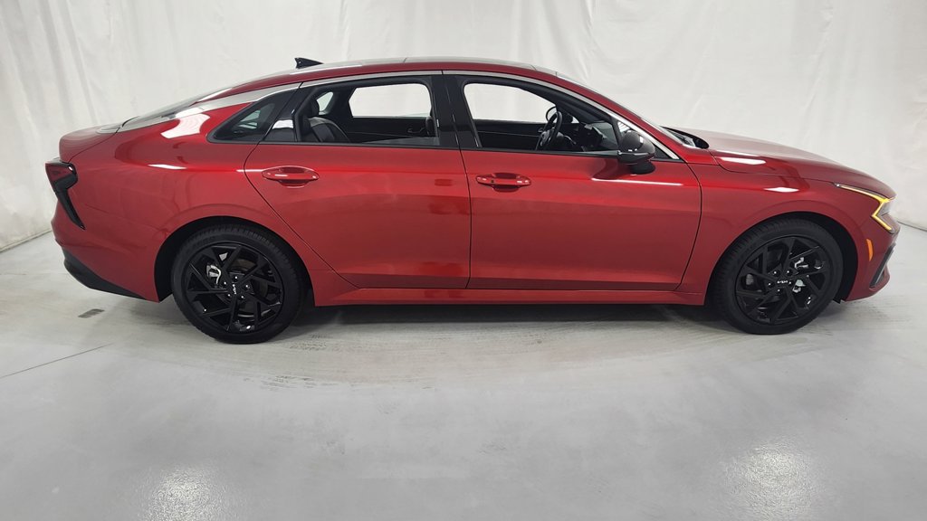 New 2026 Kia K5 GT-Line w/ GT-Line Premium Package FWD image 2