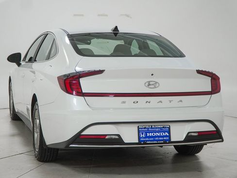 Used 2022 Hyundai Sonata SE FWD image 8