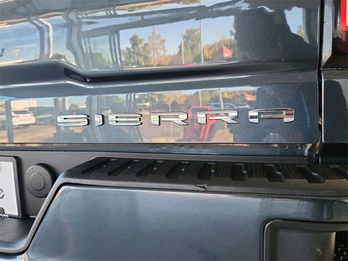 Used 2021 GMC Sierra 1500 Elevation image 31