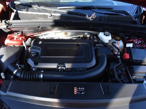 Used 2023 Buick Envision Avenir image 15