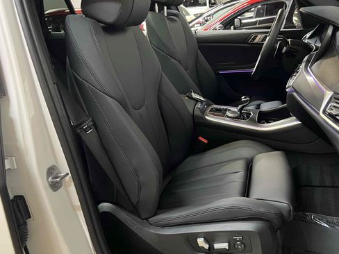 Used 2022 BMW X5 sDrive40i w/ Parking Assistance Package RWD image 35