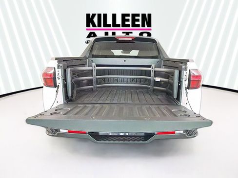 Used 2025 Hyundai Santa Cruz SE FWD image 28