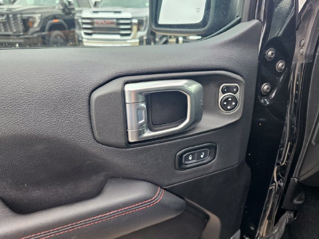 Used 2023 Jeep Gladiator Rubicon w/ Cold Weather Group AWD/4WD image 9