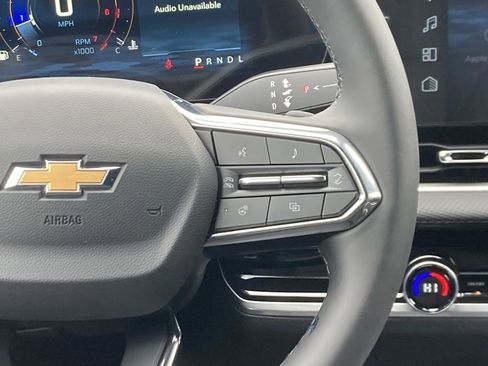New 2026 Chevrolet Equinox LT w/ Convenience Package II image 13