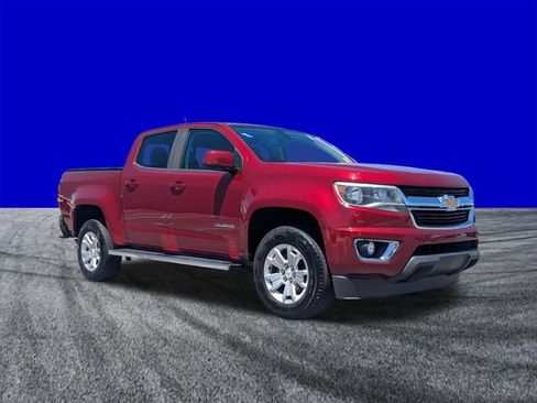 Used 2019 Chevrolet Colorado LT w/ LT Convenience Package image 2