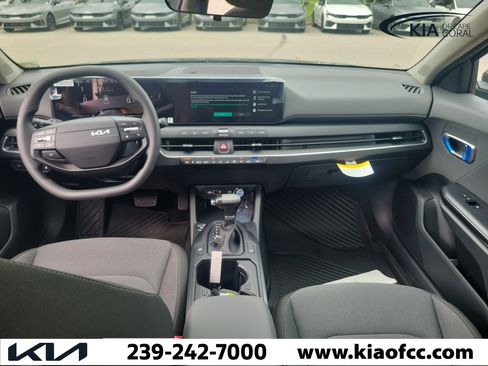 New 2026 Kia K4 FWD image 16