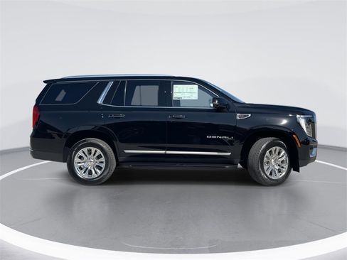 New 2026 GMC Yukon Denali image 2