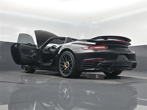 Used 2019 Porsche 911 Turbo S image 83