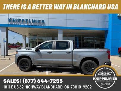 New 2025 Chevrolet Silverado 1500 Custom w/ Turbomax Blackout Package