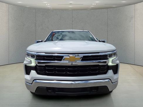 Used 2024 Chevrolet Silverado 1500 LT AWD/4WD image 8