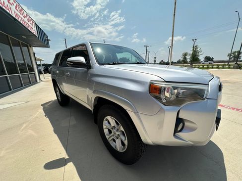 Used 2014 Toyota 4Runner SR5 Premium RWD image 7