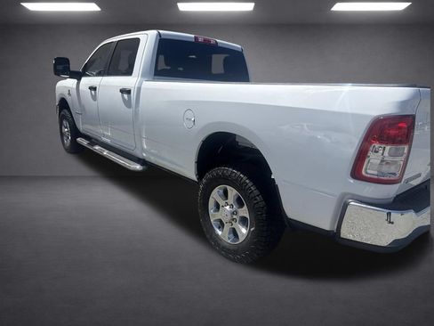 Used 2024 RAM 2500 Big Horn AWD/4WD image 27
