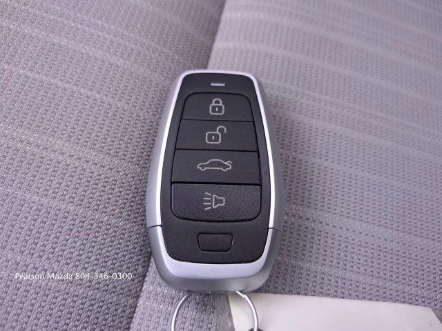 Used 2023 Hyundai Kona SEL FWD image 28
