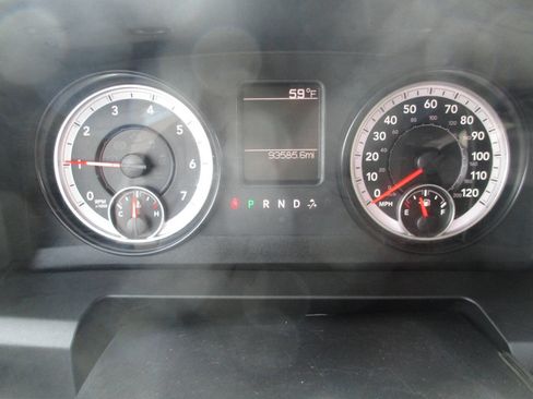 Used 2015 RAM 2500 Tradesman w/ Chrome Appearance Group image 24