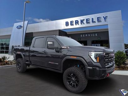 Used 2025 GMC Sierra 2500 AT4X