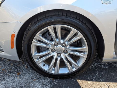 Used 2018 Cadillac XTS Luxury image 34