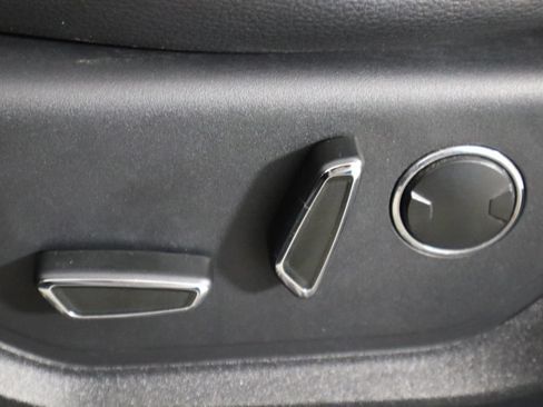 Used 2016 Ford F150 Lariat AWD/4WD image 25