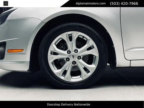 Used 2012 Ford Fusion SE FWD image 37
