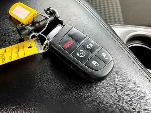 Used 2023 Dodge Challenger R/T image 14