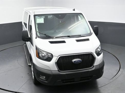 Used 2024 Ford Transit 250 Low Roof w/ Exterior Upgrade Package image 36