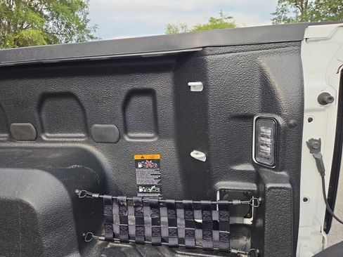 Certified 2025 GMC Sierra 1500 Elevation AWD/4WD image 31