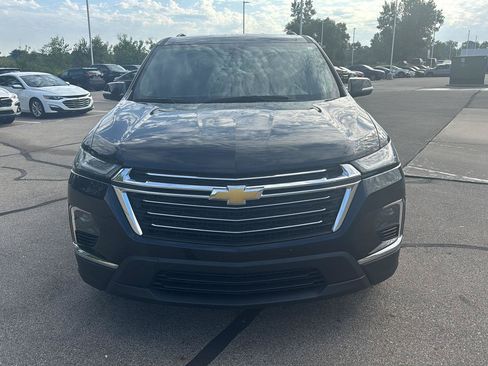 Used 2023 Chevrolet Traverse LT AWD/4WD image 8