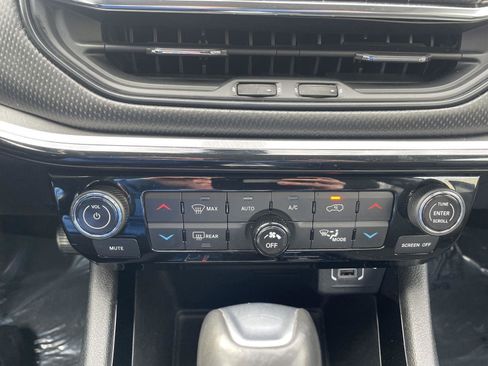 Used 2022 Jeep Compass Trailhawk w/ Sun and Sound Group image 18