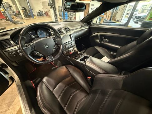 Used 2016 Maserati GranTurismo MC RWD image 25