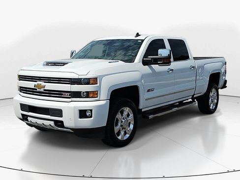 Used 2018 Chevrolet Silverado 2500 LTZ w/ Duramax Plus Package AWD/4WD image 11