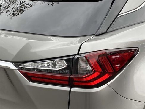 Certified 2022 Lexus RX 350 AWD w/ Premium Package image 11