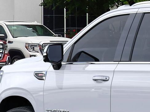 New 2026 GMC Yukon XL Elevation image 14